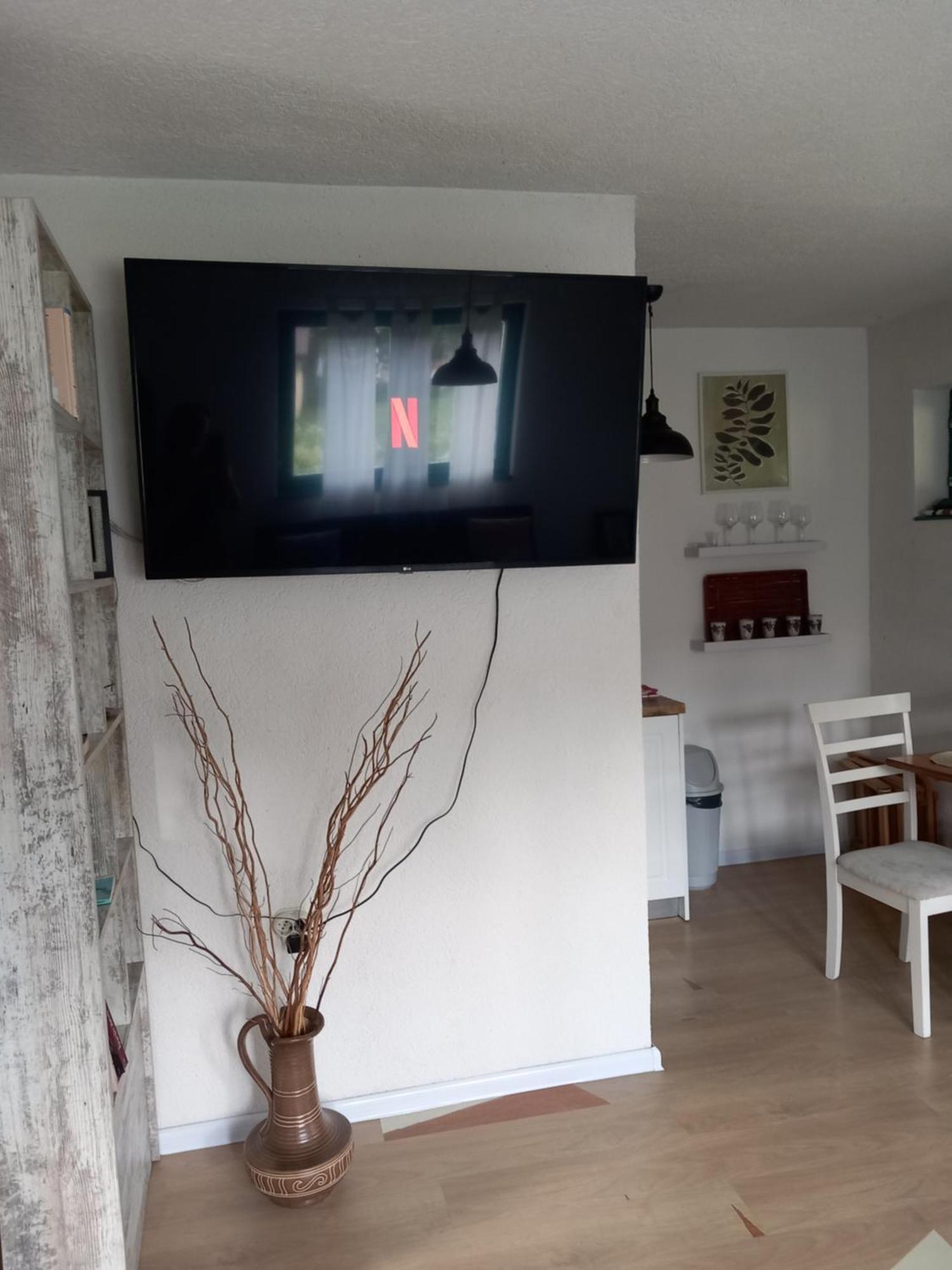 Holiday Home Tunnel Ravne Visoko Exterior foto